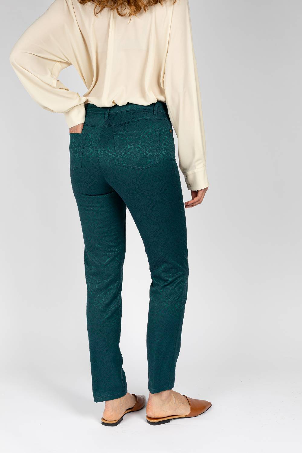 L.Pucci Pantaloni disegno fiore colore verde, linea Jeans tessuto jacquard 2025