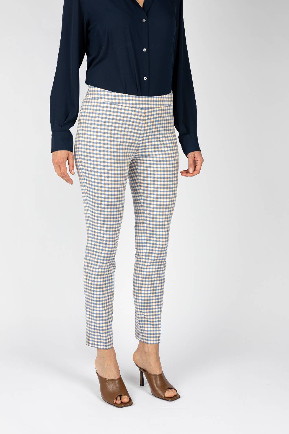 L.Pucci Pantaloni tessuto disegno quadretto colore celeste, linea a sigaretta In Linea
