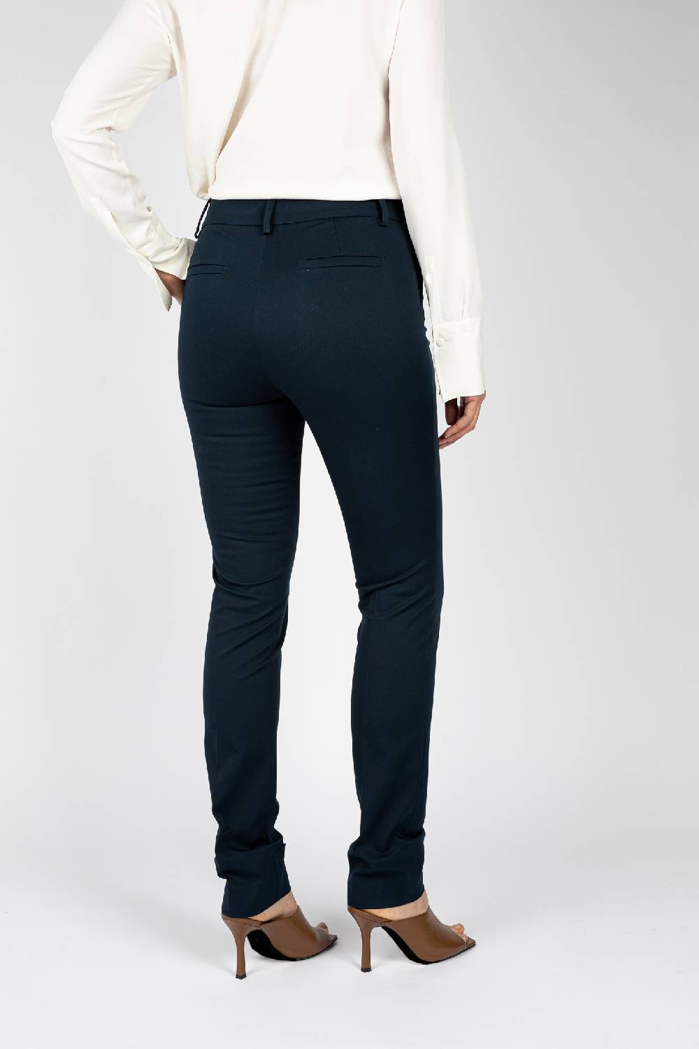 L.Pucci Pantaloni tessuto colore blu, gamba regolare Promozione