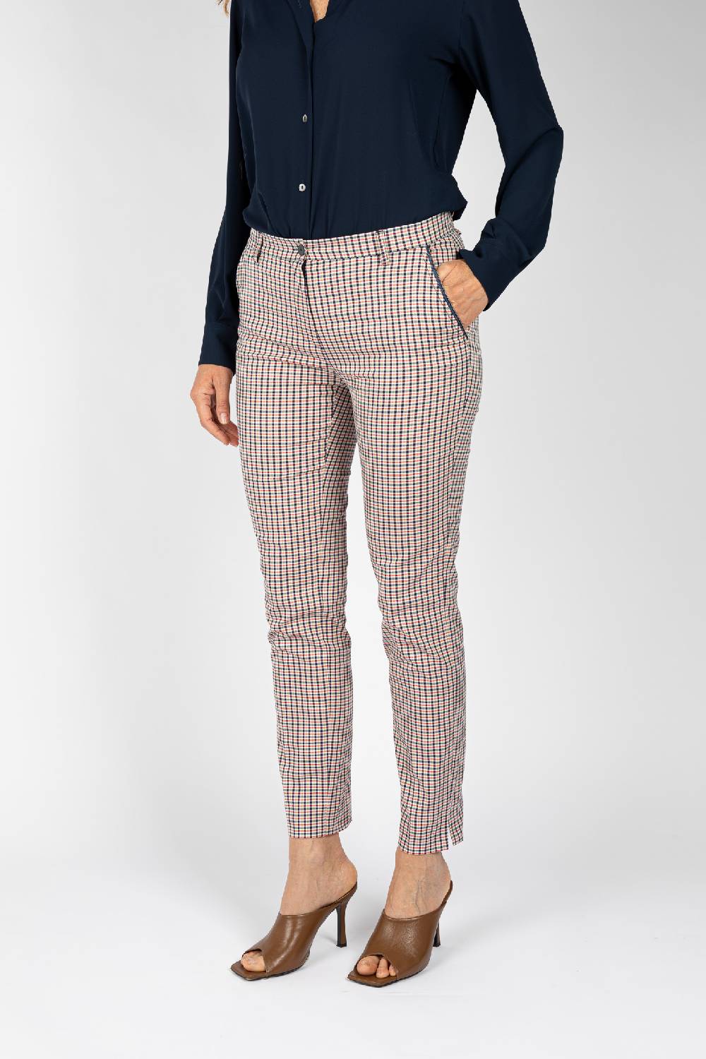 L.Pucci Pantaloni disegno quadretto in colore bianco-rosso-blu, linea a sigaretta Consegna Veloce