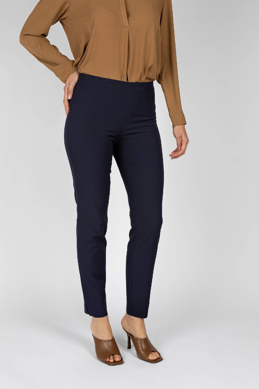 L.Pucci Pantaloni linea a sigaretta colore blu Presa