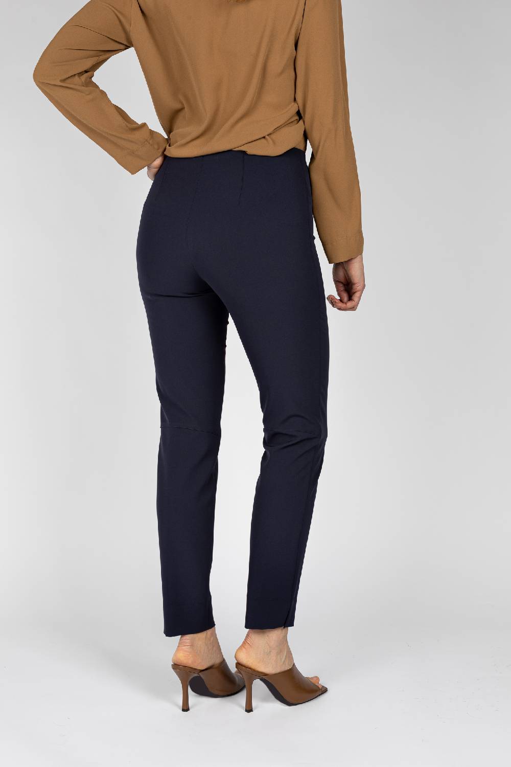 L.Pucci Pantaloni linea a sigaretta colore blu Presa