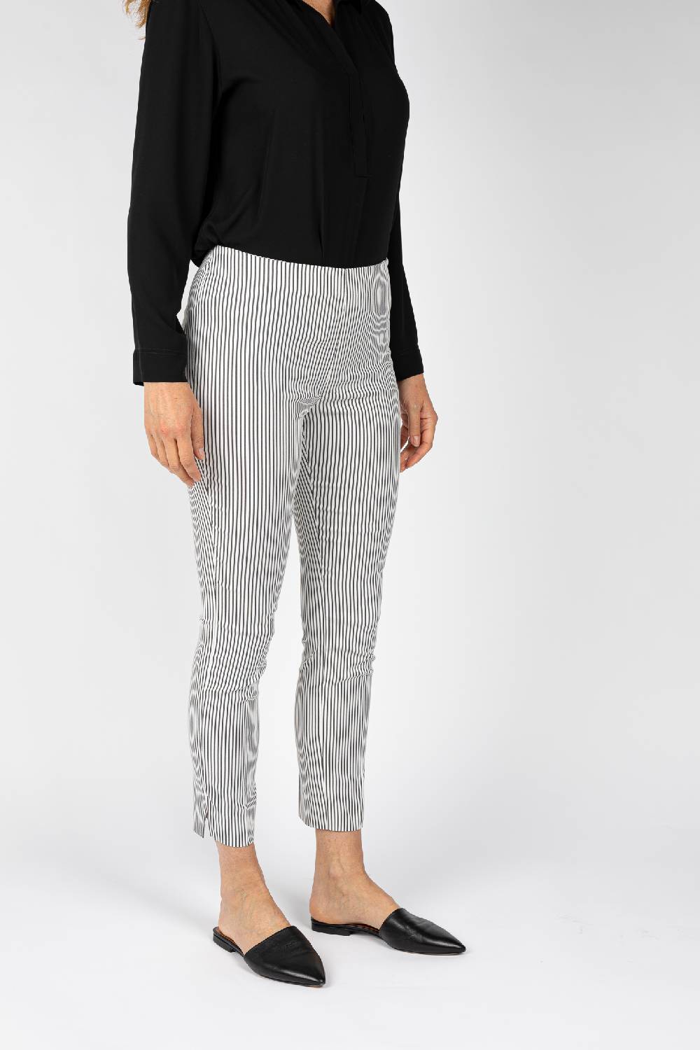 L.Pucci Pantaloni a riga colore nero da donna linea stretta Saldi