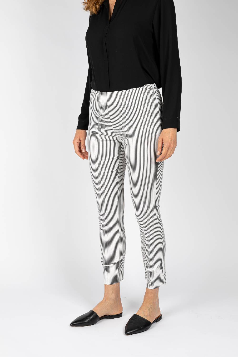 L.Pucci Pantaloni a riga colore nero da donna linea stretta Saldi