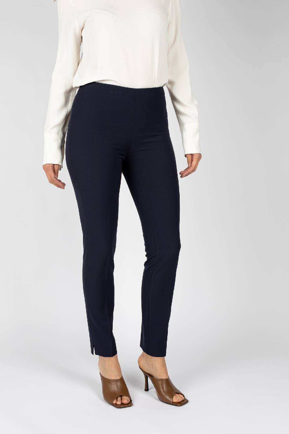 L.Pucci Pantaloni colore blu linea a gamba stretta da donna Offerte