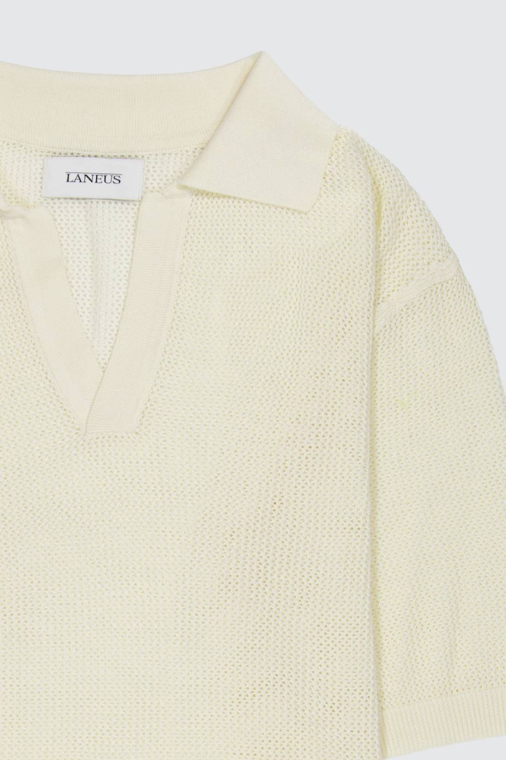 Laneus Laneus polo in mesh con scollo a V Fino Al -60%