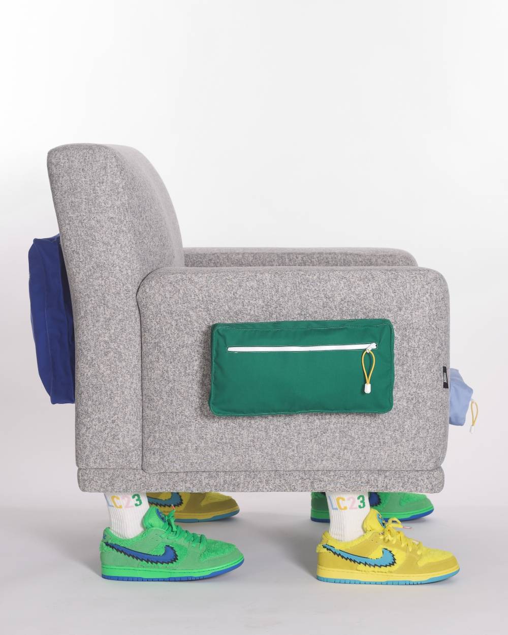 Lc23 Wood Feet Polartec Armchair Outlet