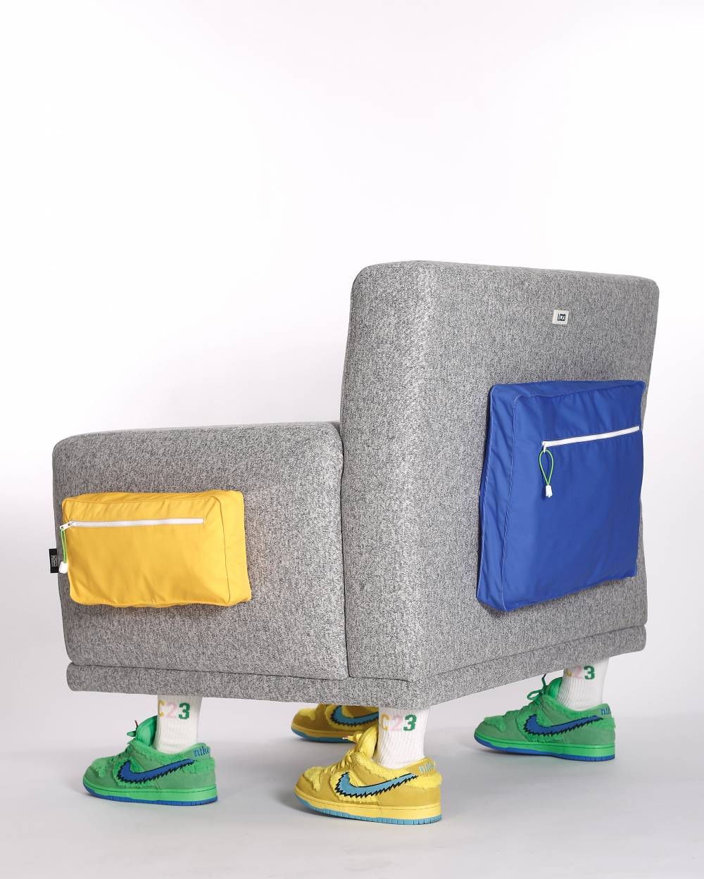 Lc23 Wood Feet Polartec Armchair Outlet