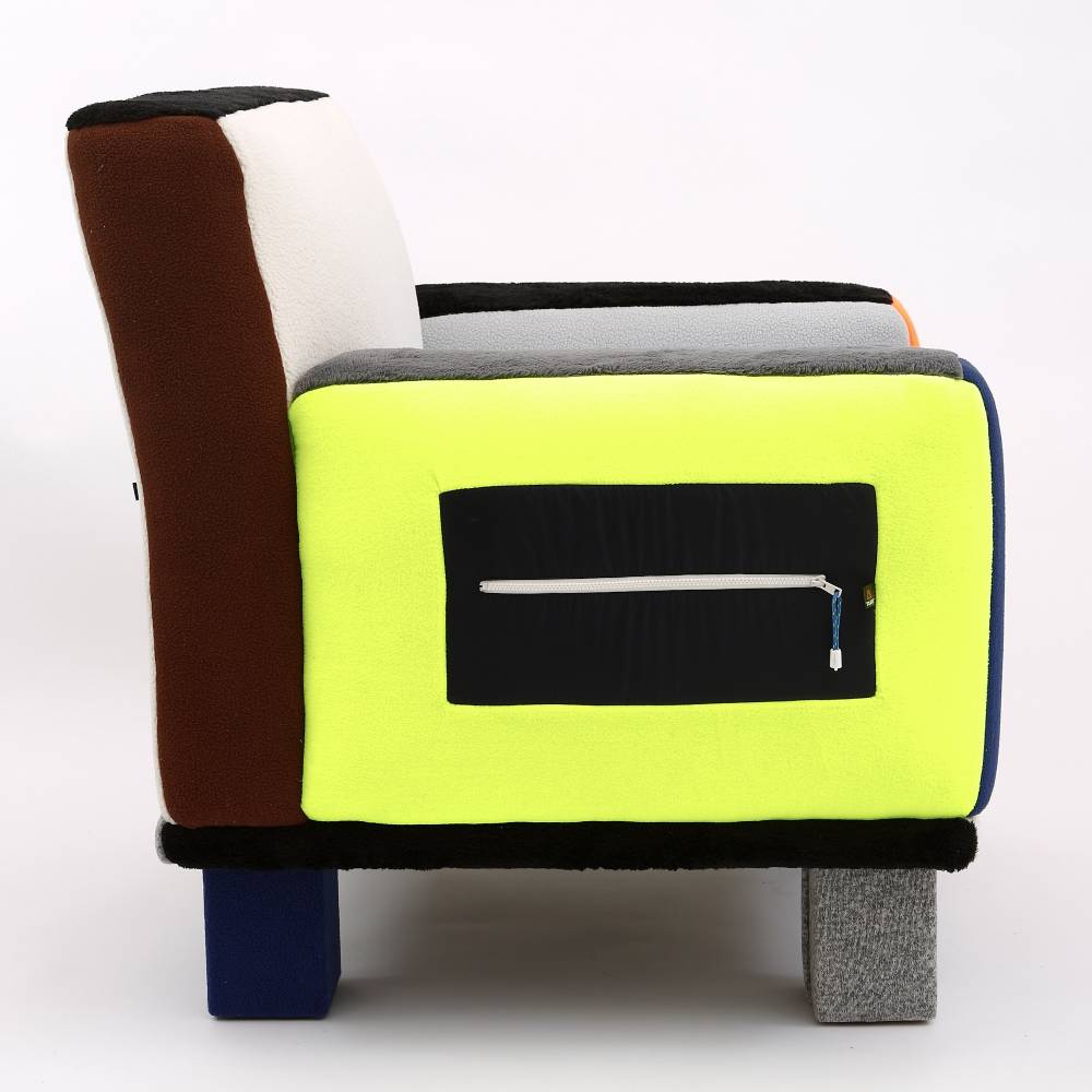 Lc23 Polartec Multicolor Armchair In Vendita