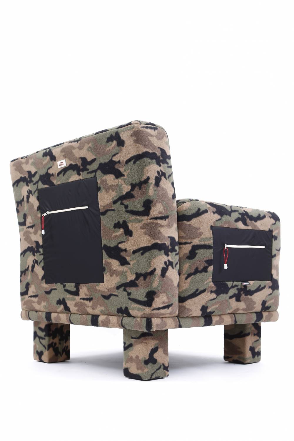 Lc23 Polartec Camo Armchair Saldi