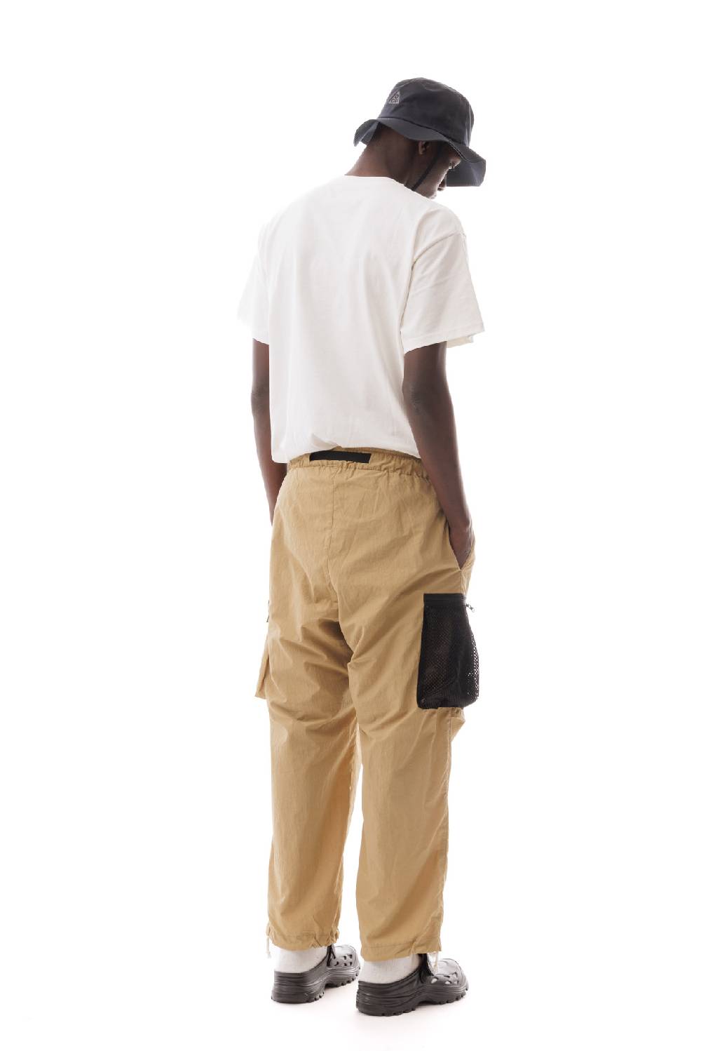 Lc23 Nylon Cargo Pants Camel Vendite Flash