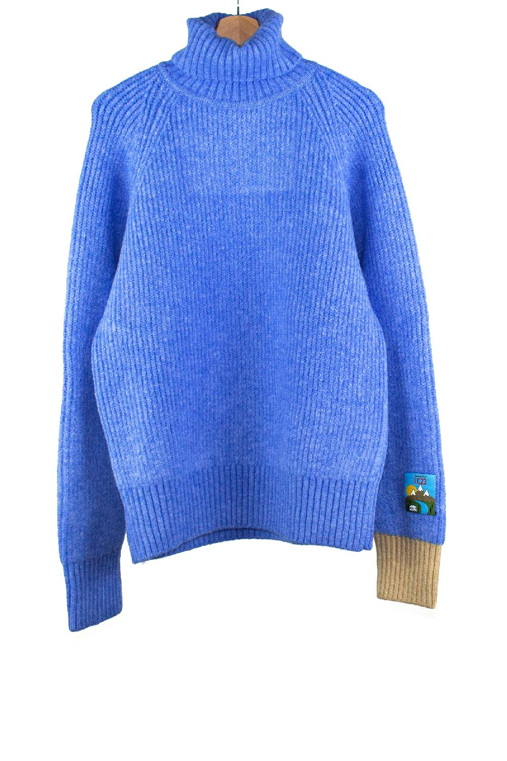 Lc23 Turtleneck Sweater Blue Comprane uno, ottenene uno gratis