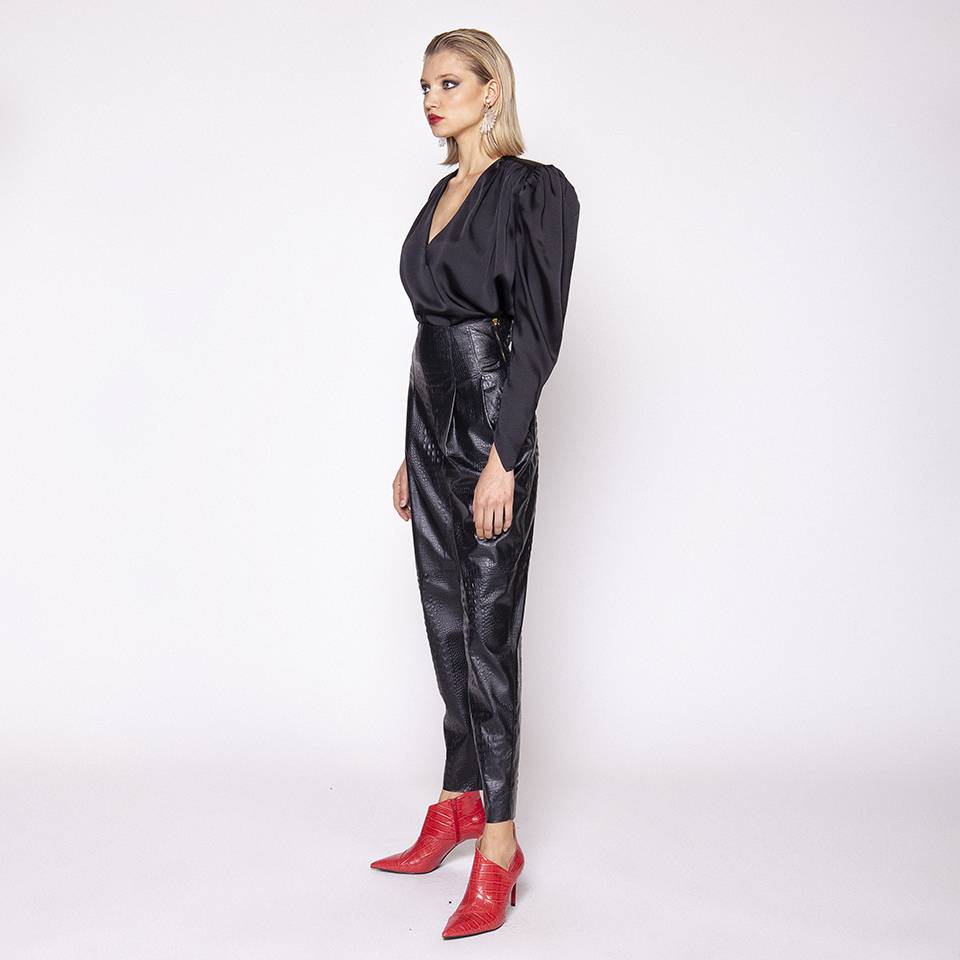 Nineminutes THE PENCE BLACK COCCO Presa