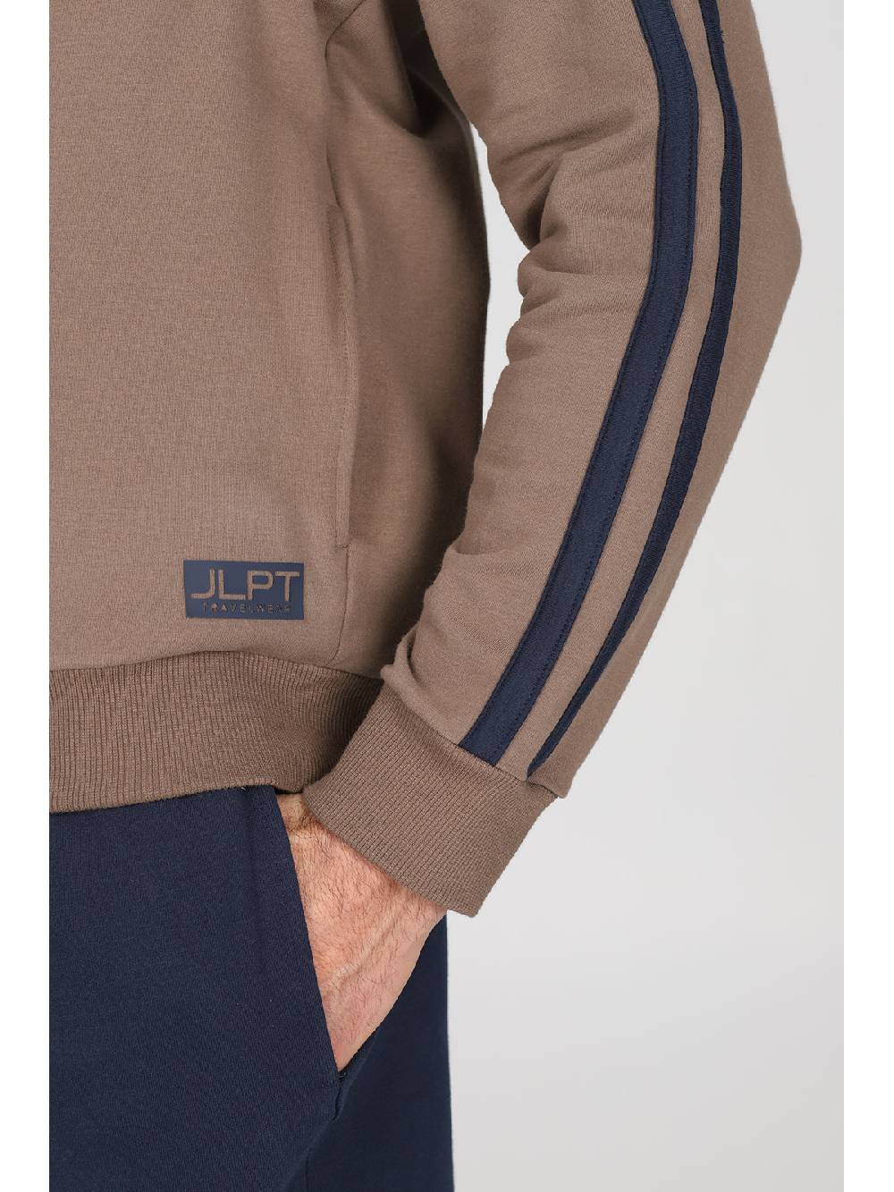 Julipet tuta in morbida felpa con zip Italy