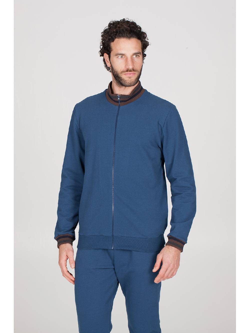 Julipet tuta in morbida felpa con zip In Linea