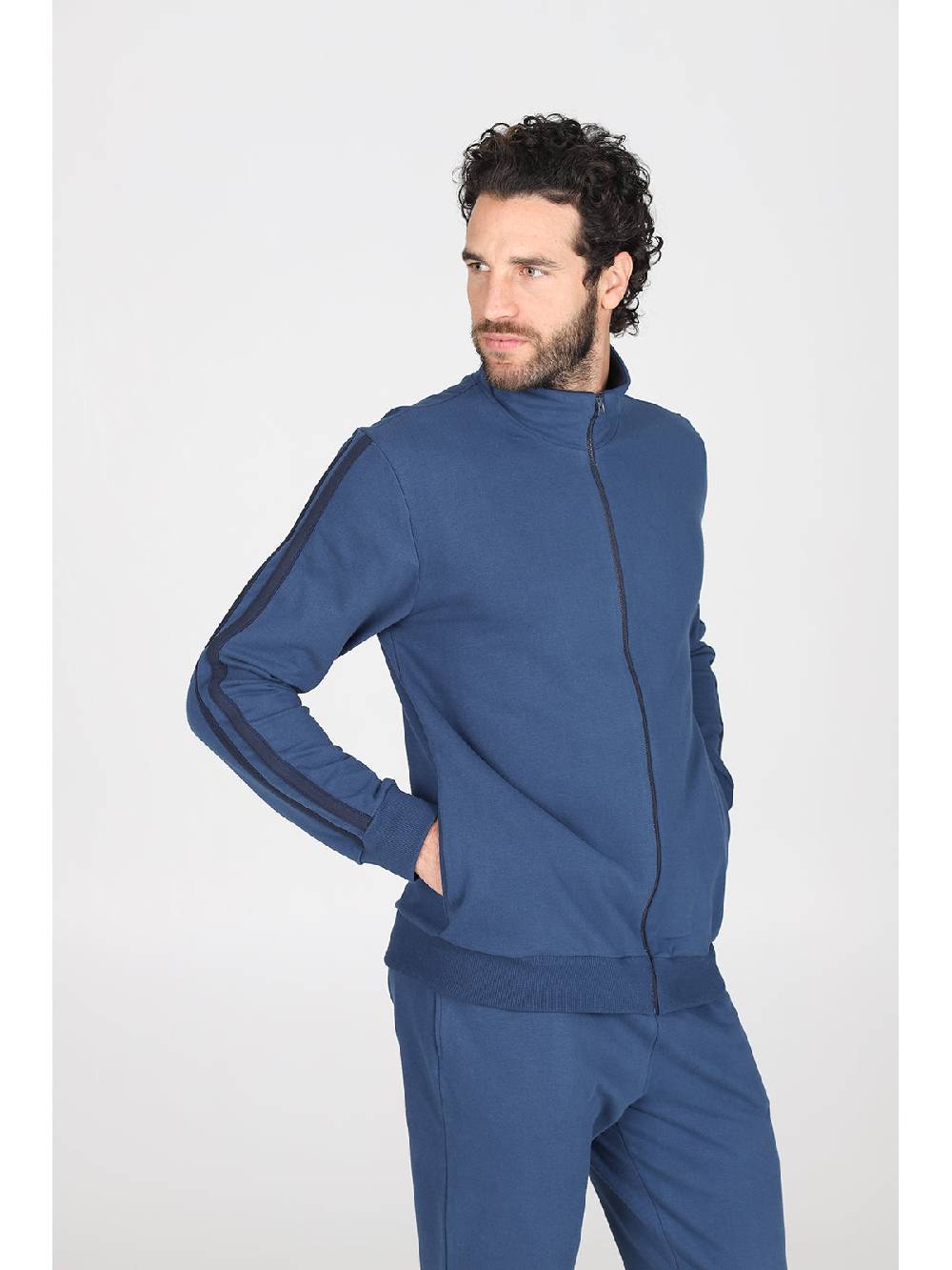 Julipet tuta in morbida felpa con zip Sottocosto