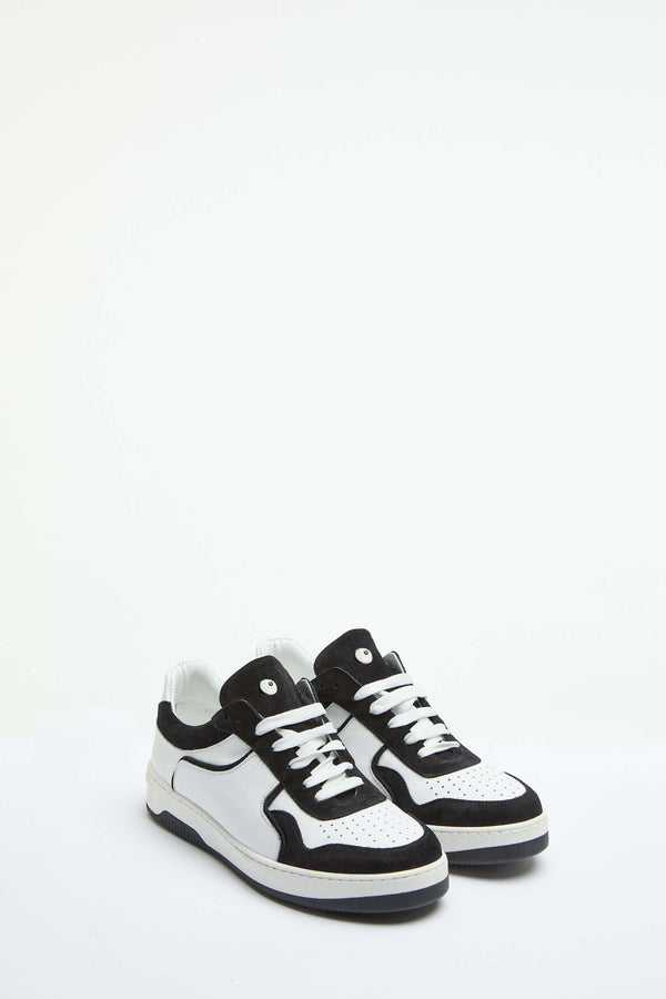 L.B.M. 1911 Sneaker basket bianca con dettagli in contrasto Sneaker basket bianca con dettagli in contrasto Italia