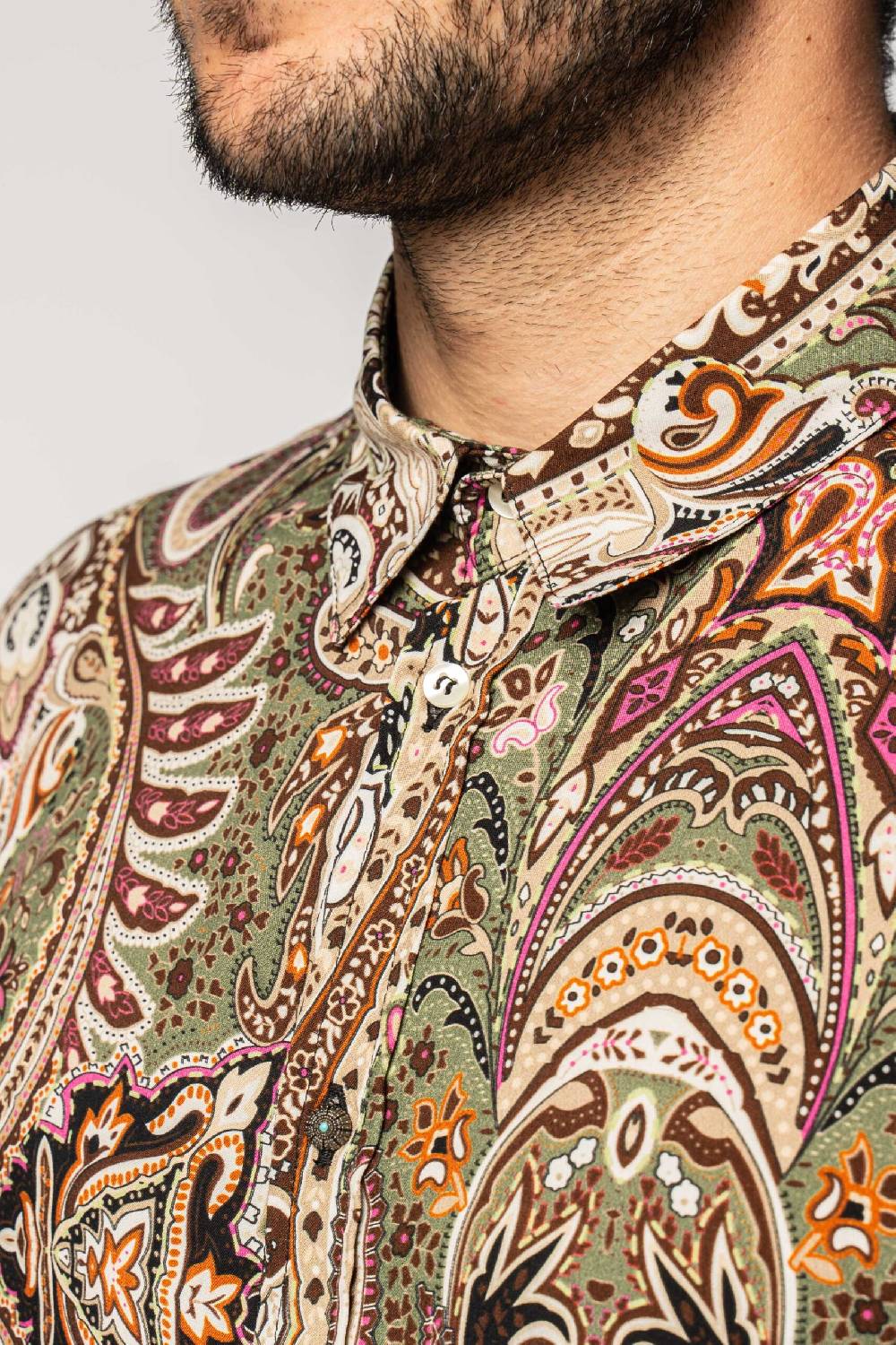 Officina 36 Camicia in viscosa stampata verde militare Nuova