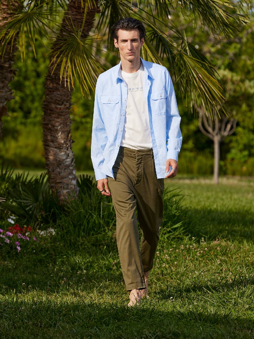 Officina 36 Pantaloni in gabardina delavè verde militare Offerte