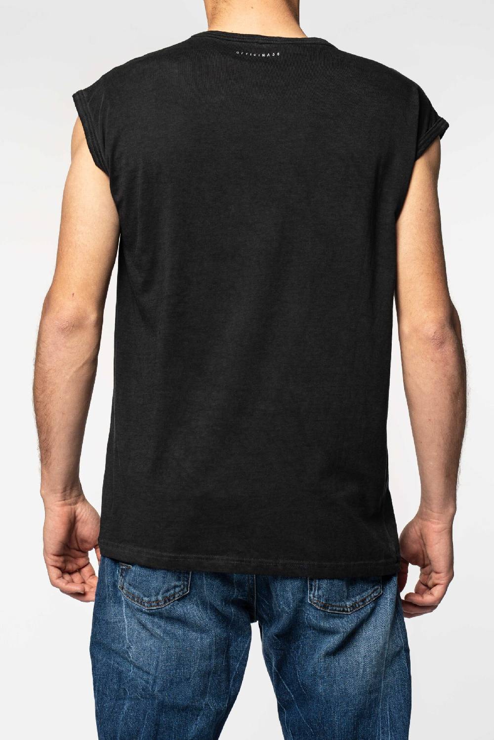 Officina 36 T-shirt smanicata in jersey color carbone Italy