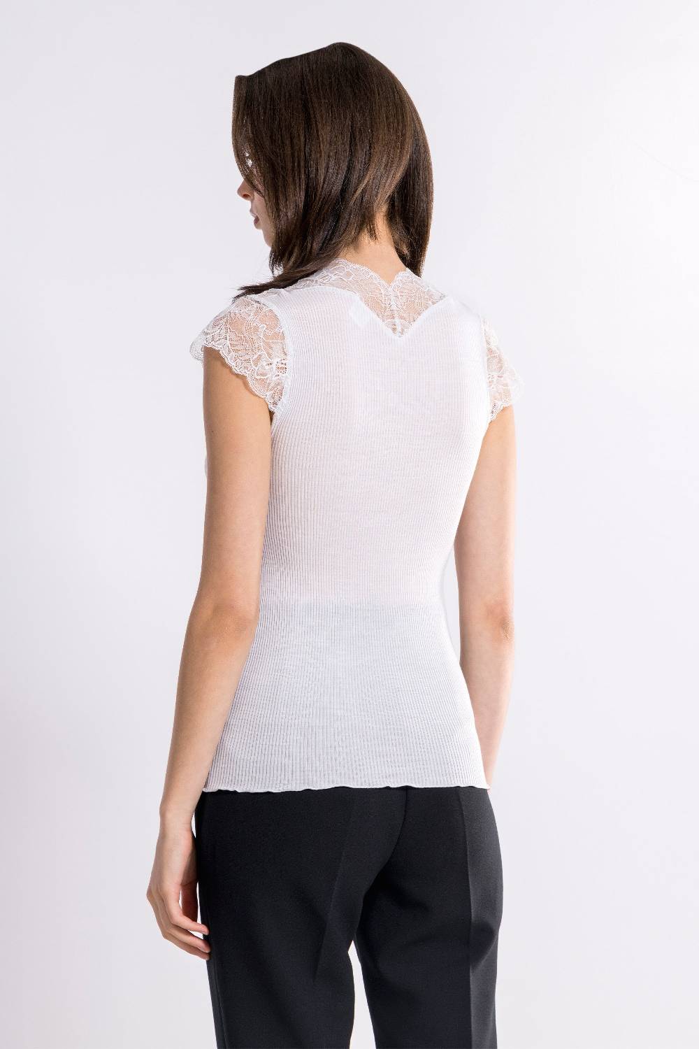 Oscalito T-shirt Donna70% Lana , 30% Seta 6825 Promozione