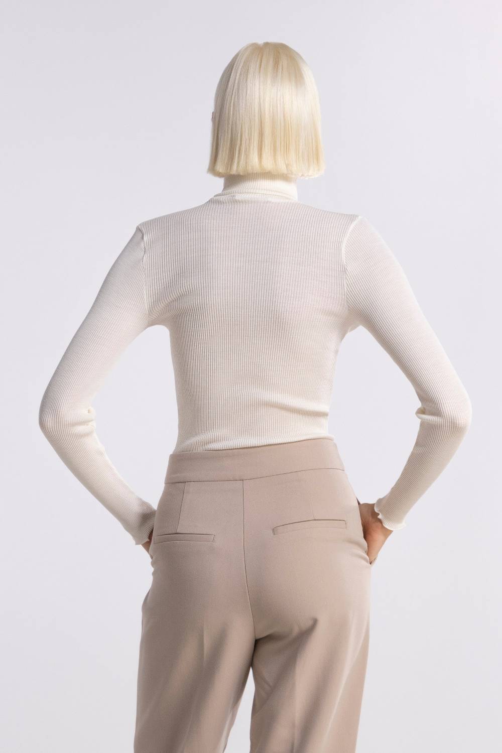 Oscalito Maglia Dolcevita a Maniche Lunghe in tessuto liscio di Lana e Seta 3478 Black Friday