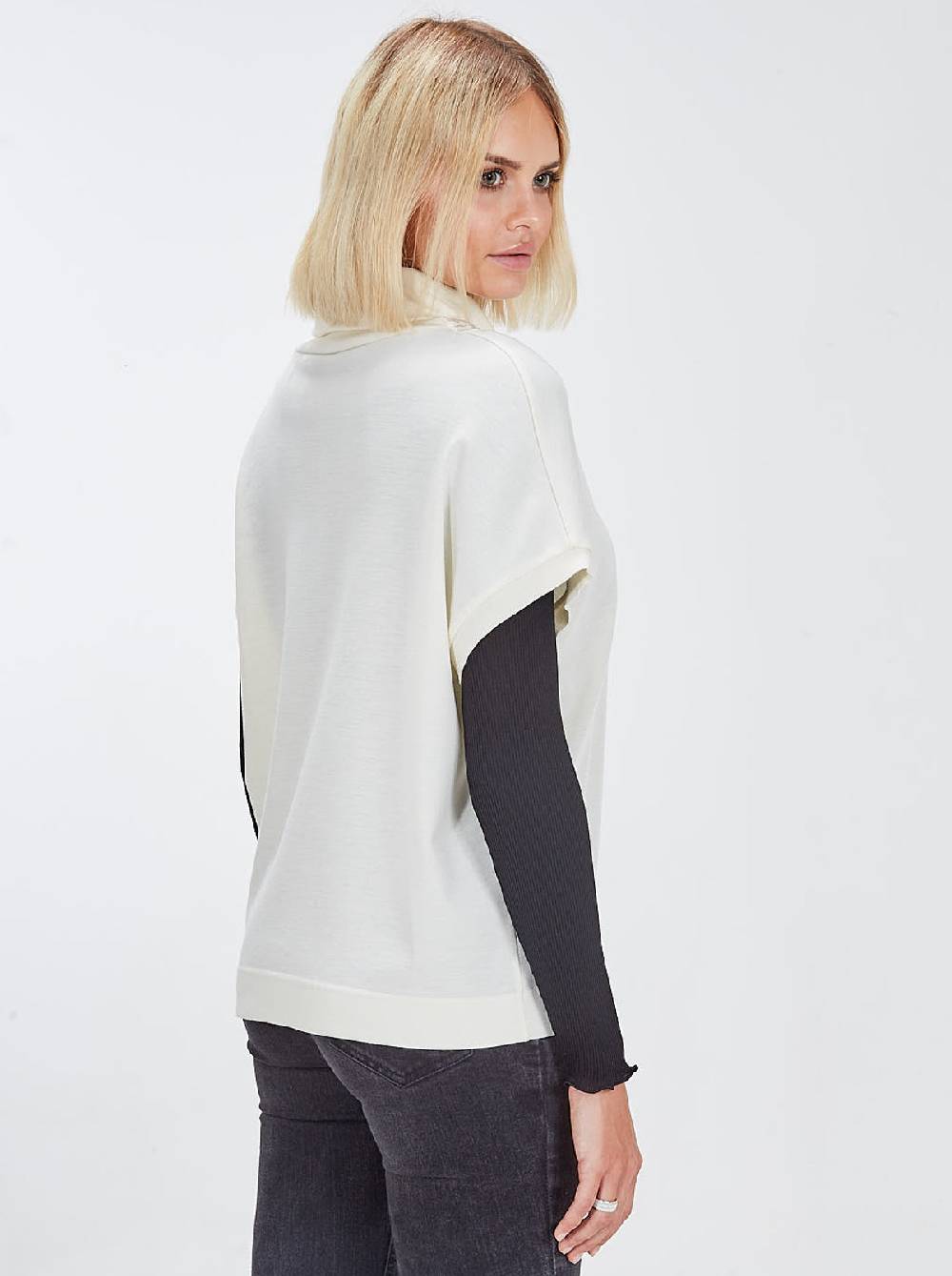 Oscalito Camicia Donna Smanicata in Lana e Seta con dettagli macramè 5836 Ultimi due giorni