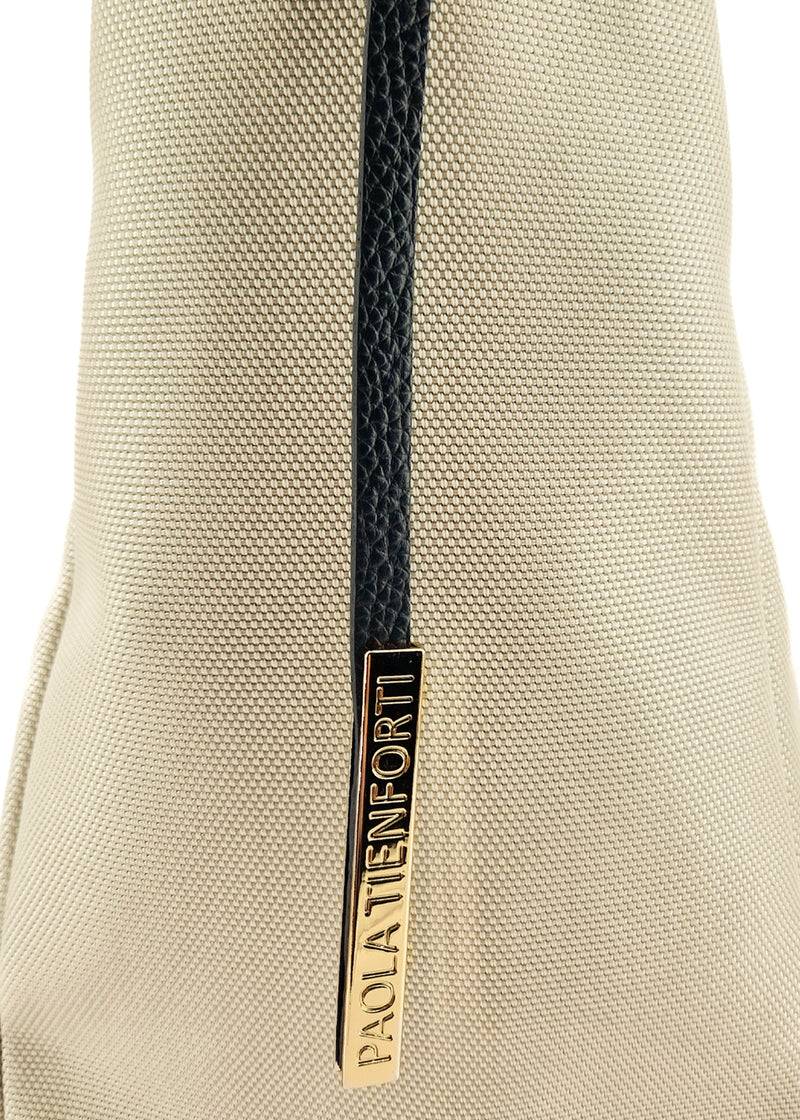 Paola T. Sacca in cordura con dettagli oro Spedizione gratuita