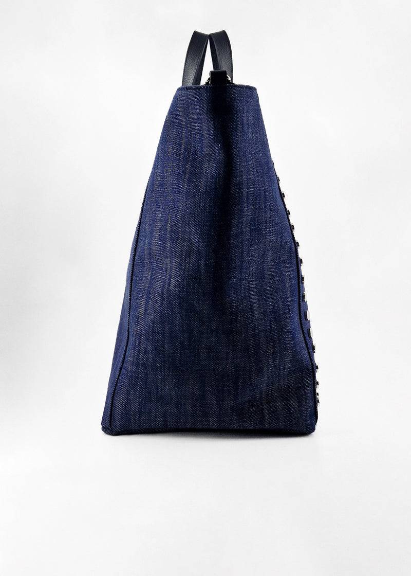 Paola T. Shopper con rivetti e pendente argento Flash Sale