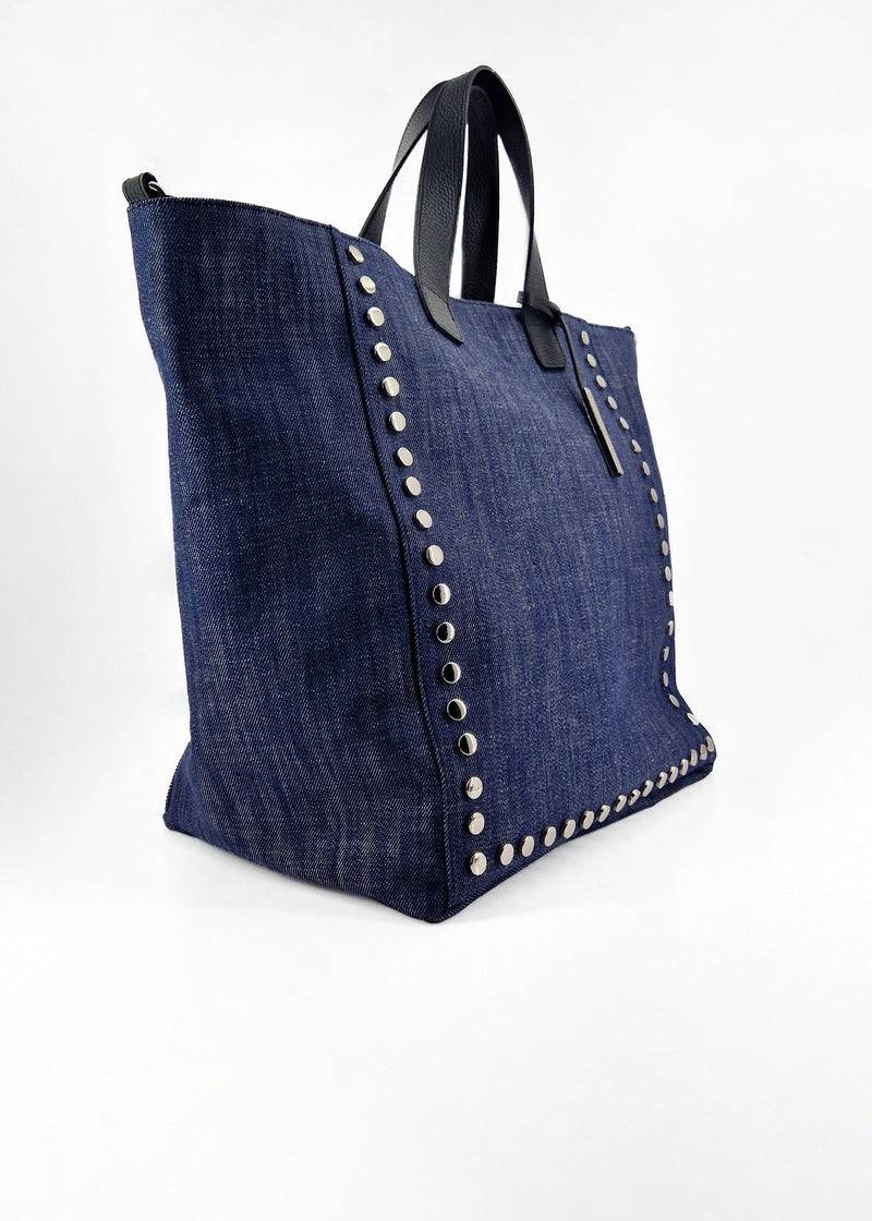 Paola T. Shopper con rivetti e pendente argento Flash Sale