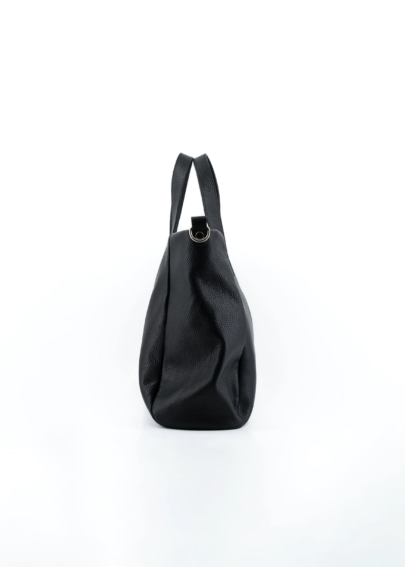 Paola T. Shopper in pelle morbida con dettagli argento Liquidazione