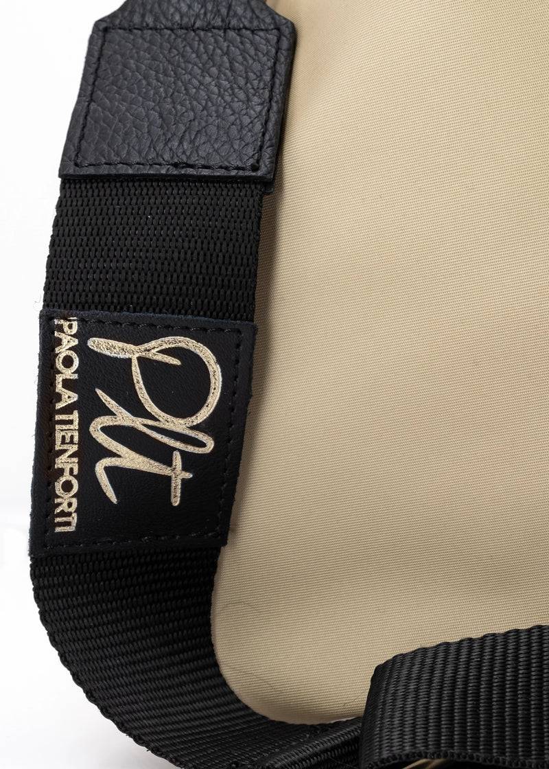 Paola T. Sacca hobo in nylon con dettagli oro Sottocosto
