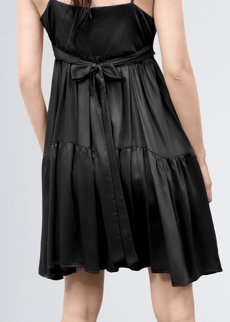 Paola T. Abito corto con scollo incrociato Black Friday Prezzi