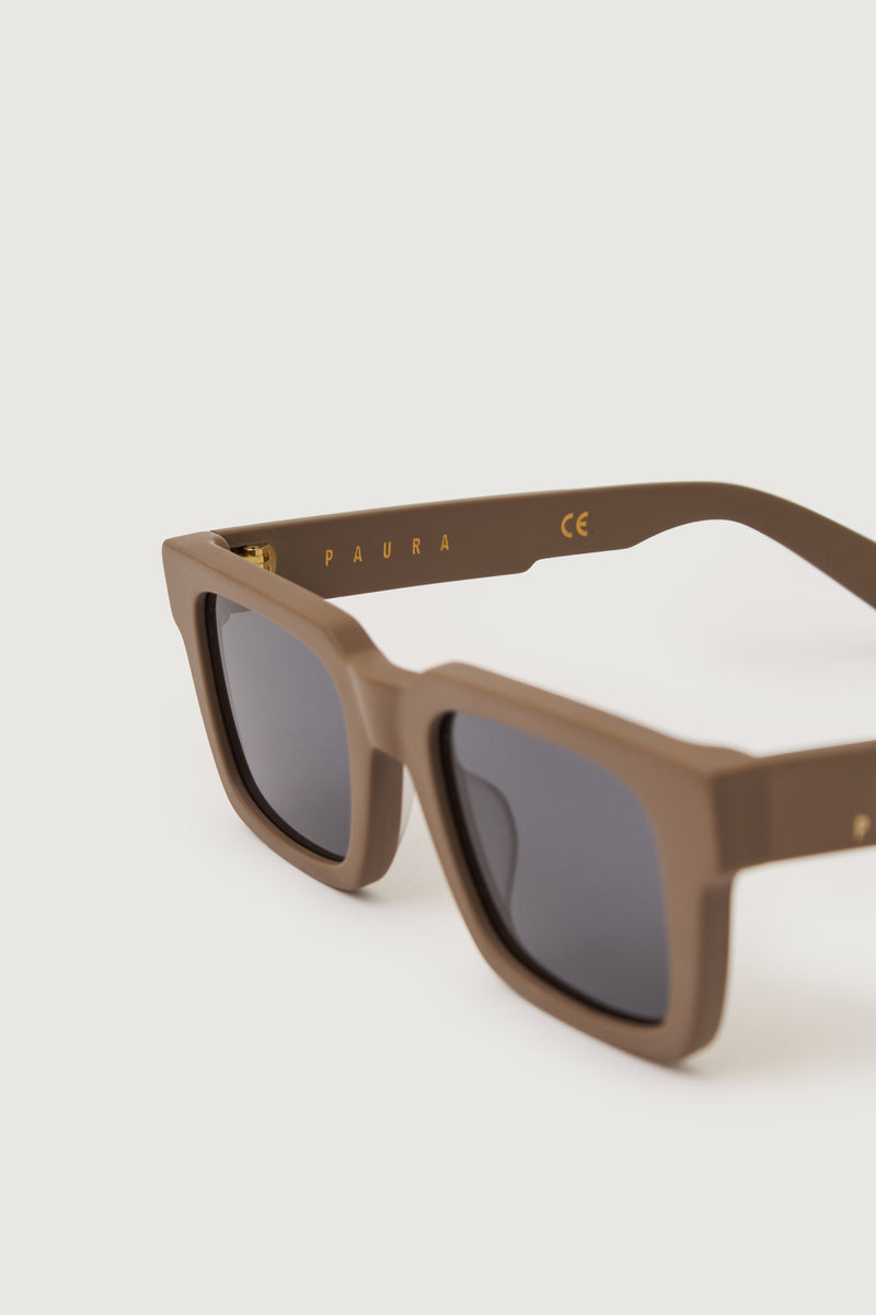 Paura DELIRIO SUNGLASSES MUD/GREY LENS In Saldo