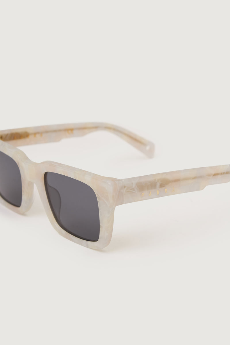 Paura DELIRIO SUNGLASSES PEARL/GREY LENS Nuova
