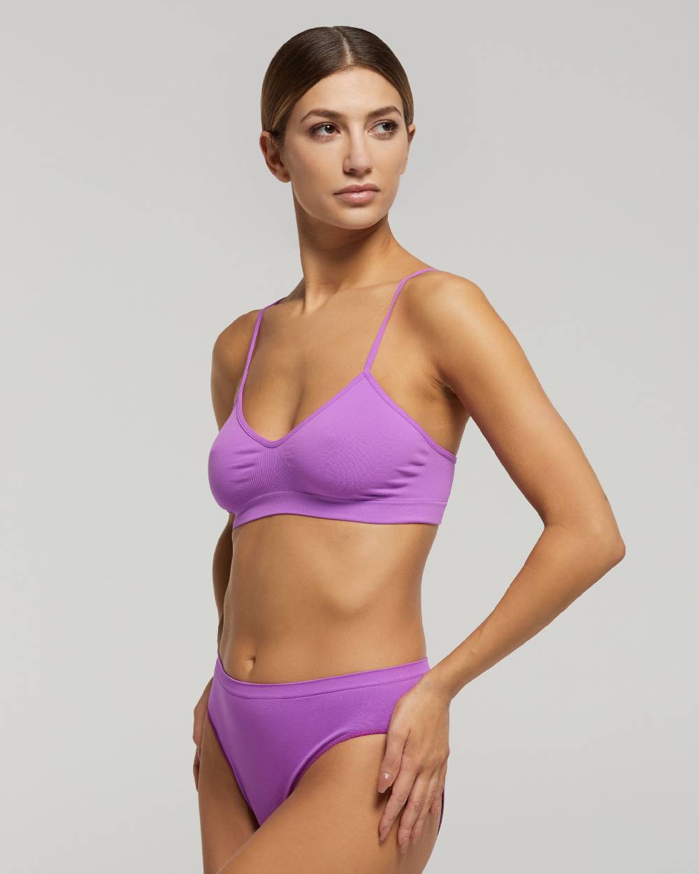 Pompea Brassiere seamless spalla stretta tinta unita Promozione Limitata