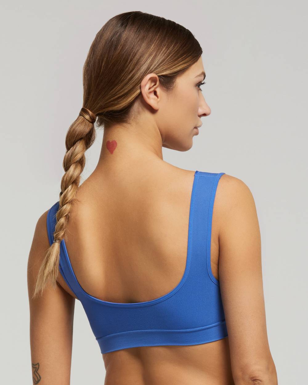 Pompea Brassiere spalla larga seamless con dettaglio femminile Sottocosto