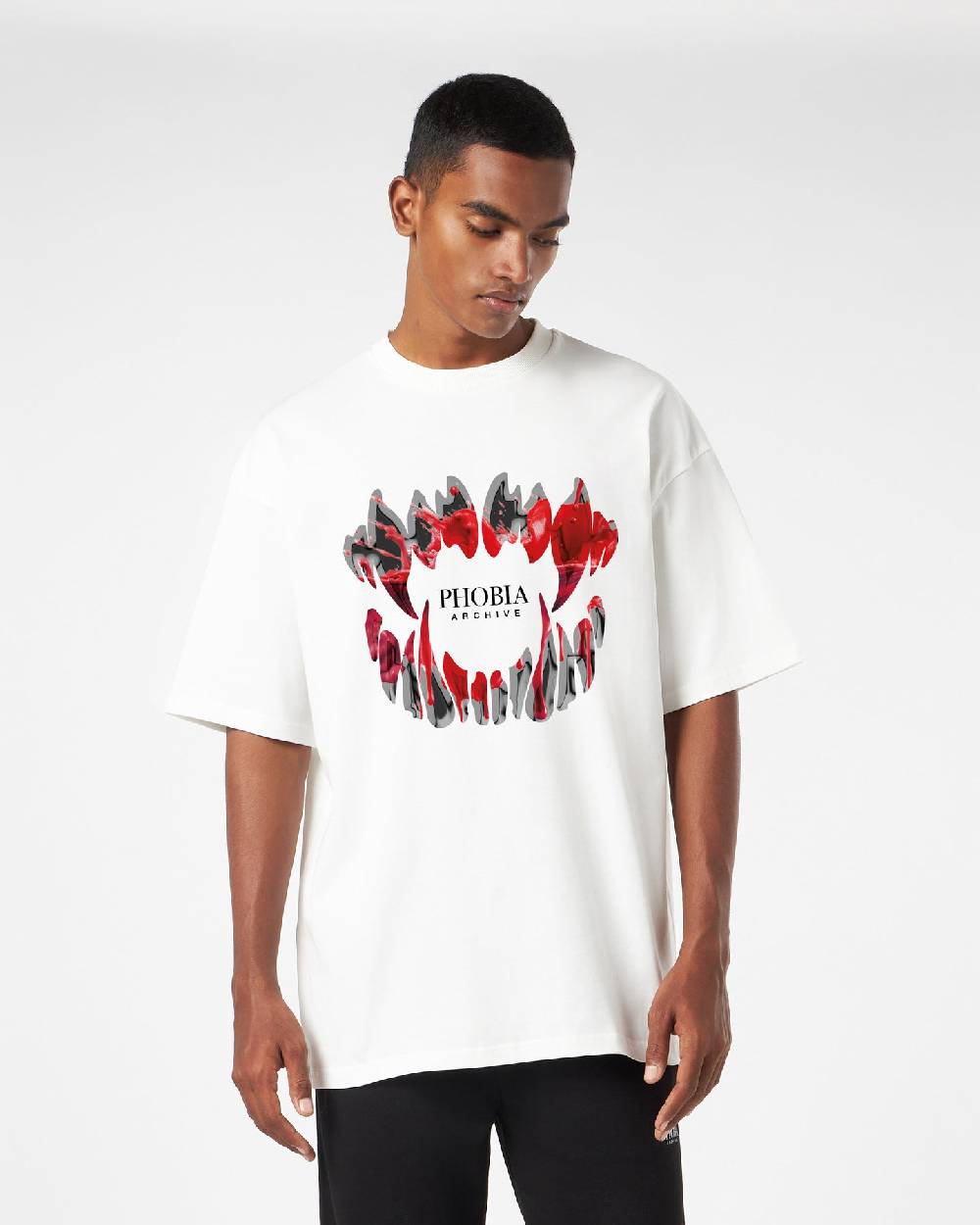 Phobia Archive T-SHIRT BIANCA CON GRAFICA DEMON BITE INSANGUINATA Affare Del Giorno