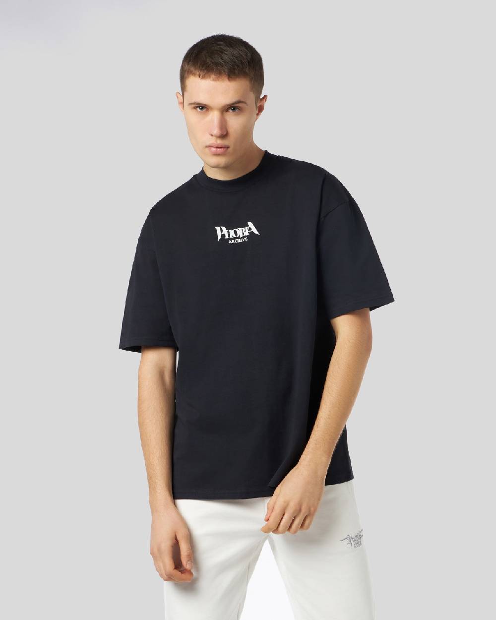 Phobia Archive T-SHIRT NERA CON GRAFICA BAT EYE VIOLA Offerte