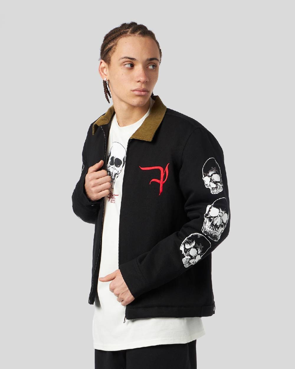 Phobia Archive GIACCA CARGO NERA CON GRAFICA TRIPLE SKULL BIANCA E LOGO GOTIC P Prezzo Ridotto