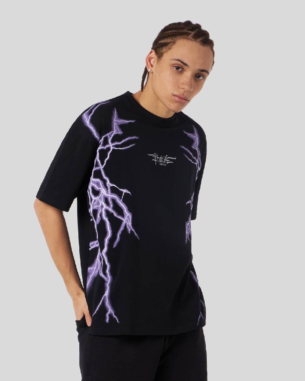Phobia Archive T-SHIRT NERA CON FULMINI LATERALI VIOLA Promozione