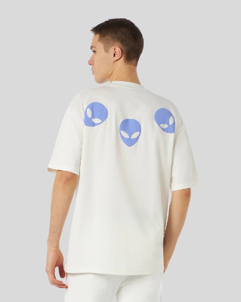 Phobia Archive T-SHIRT BIANCA CON GRAFICA TRIPLE ALIEN VIOLA Spedizione Gratuita