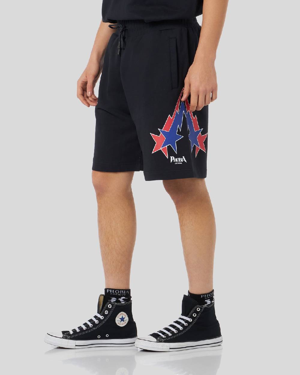 Phobia Archive PANTALONCINO NERO CON GRAFICA STARRY LIGHTNING ROSSA E BLU Shopping Online