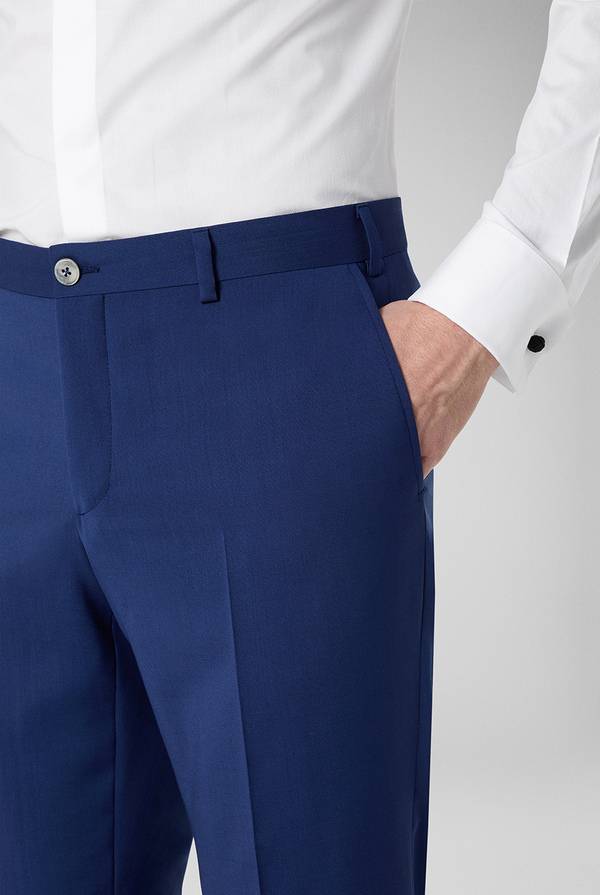 Pull Pal Zileri Smoking in lana con rever in satin 2025