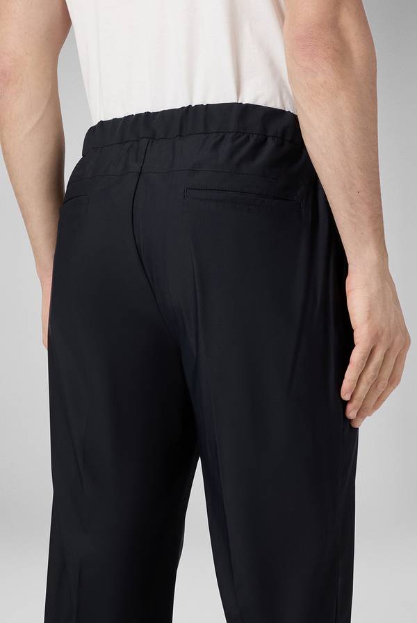 Pull Pal Zileri Pantaloni leggeri in tessuto tecnico Economico