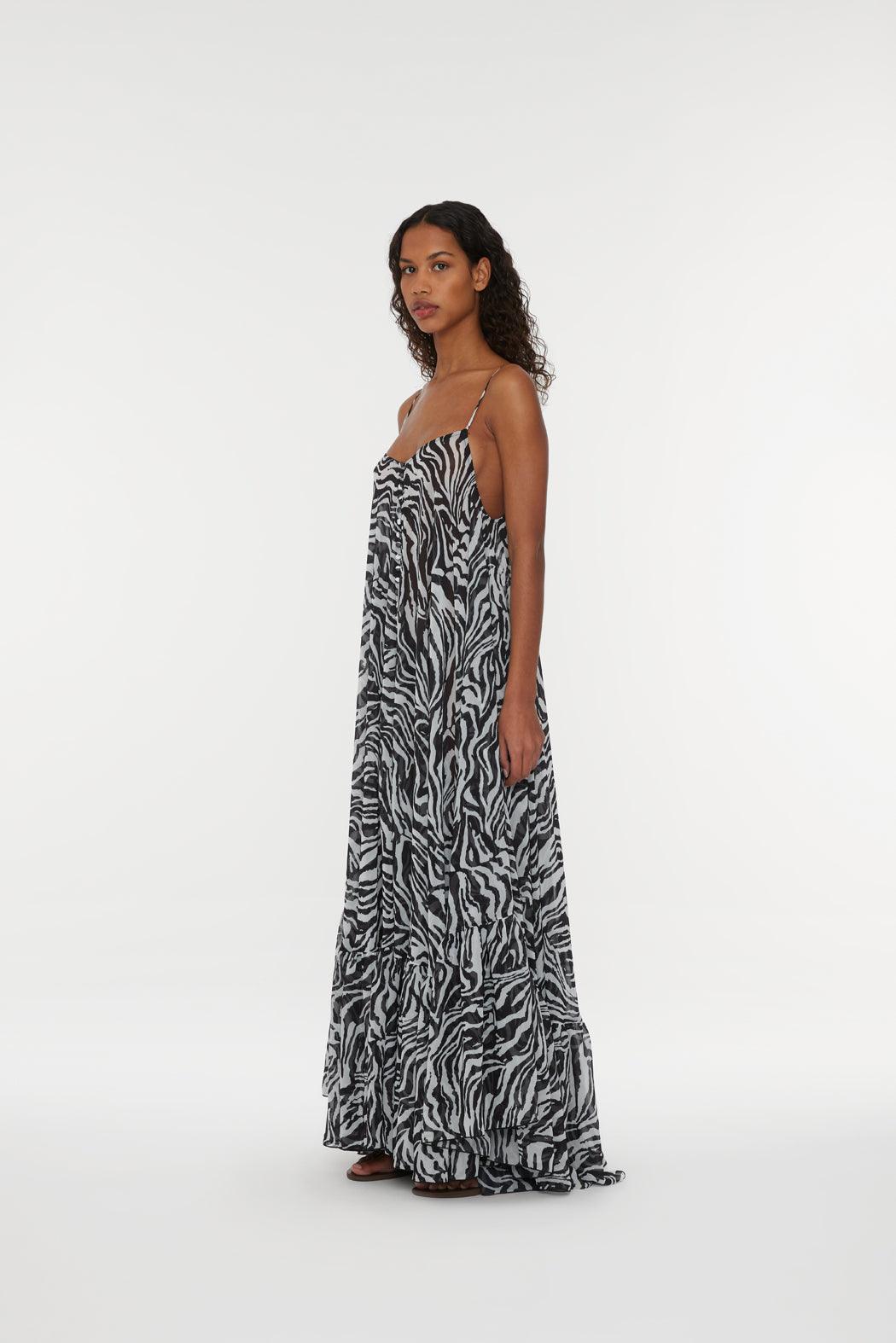 Reina Olga Light Flowy Maxi Dress Novità
