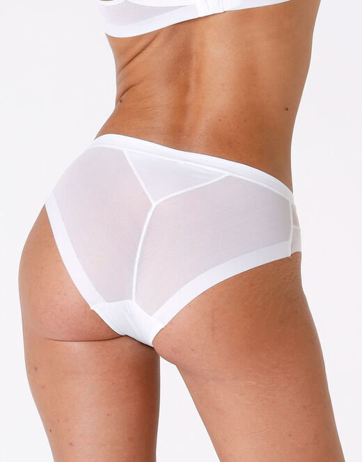 Lovable Slip Invisible Ultralight bianco in microfibra e tulle. Massima invisibilità Offerte