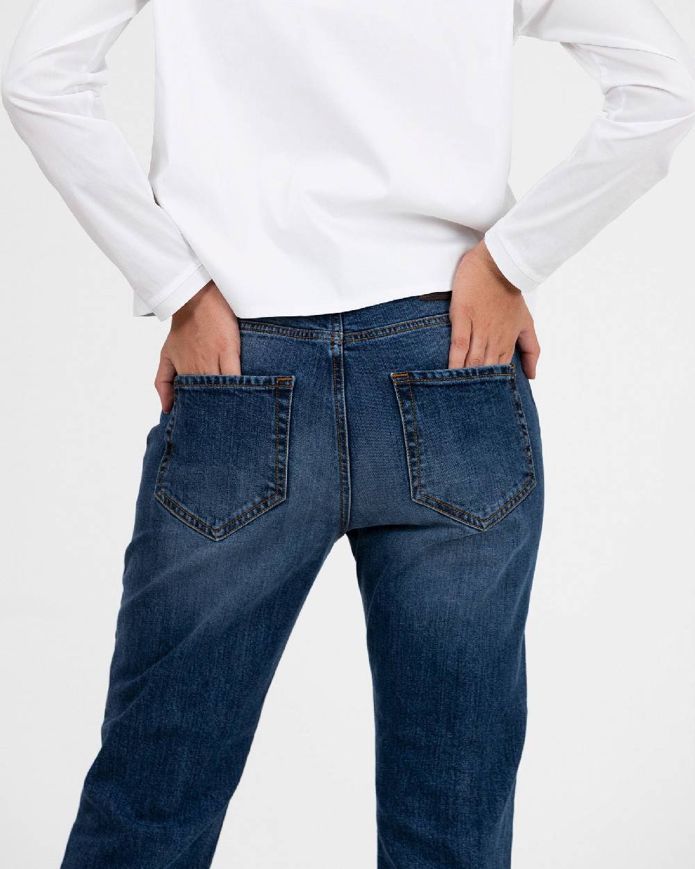 Rialto 48 JEANS DRITTO In Saldo