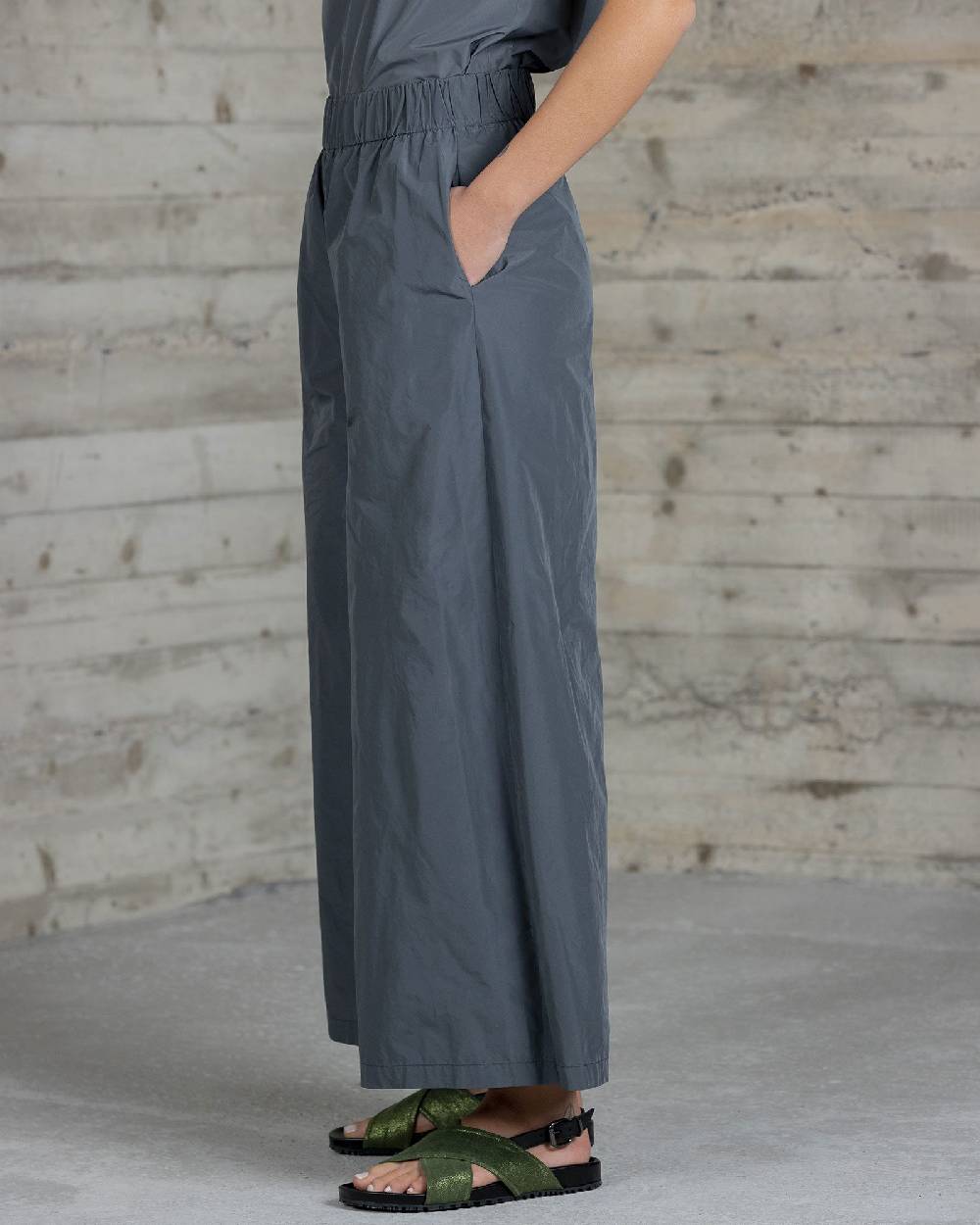Rialto 48 PANTALONE A GAMBA LARGA Nuovo
