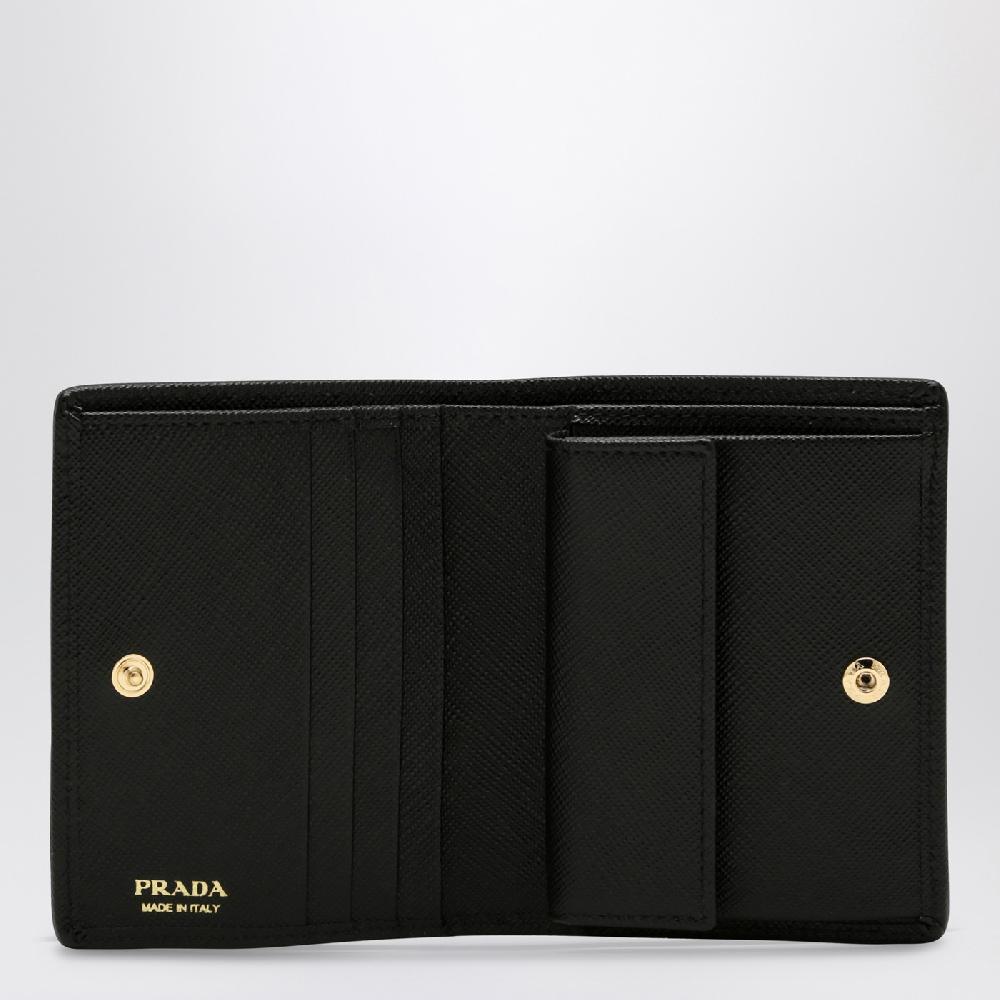 Prada Portafoglio piccolo nero in Re-Nylon Sconto